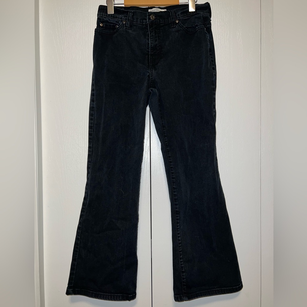 Levi’s Perfectly Slimming 512 Bootcut Jeans